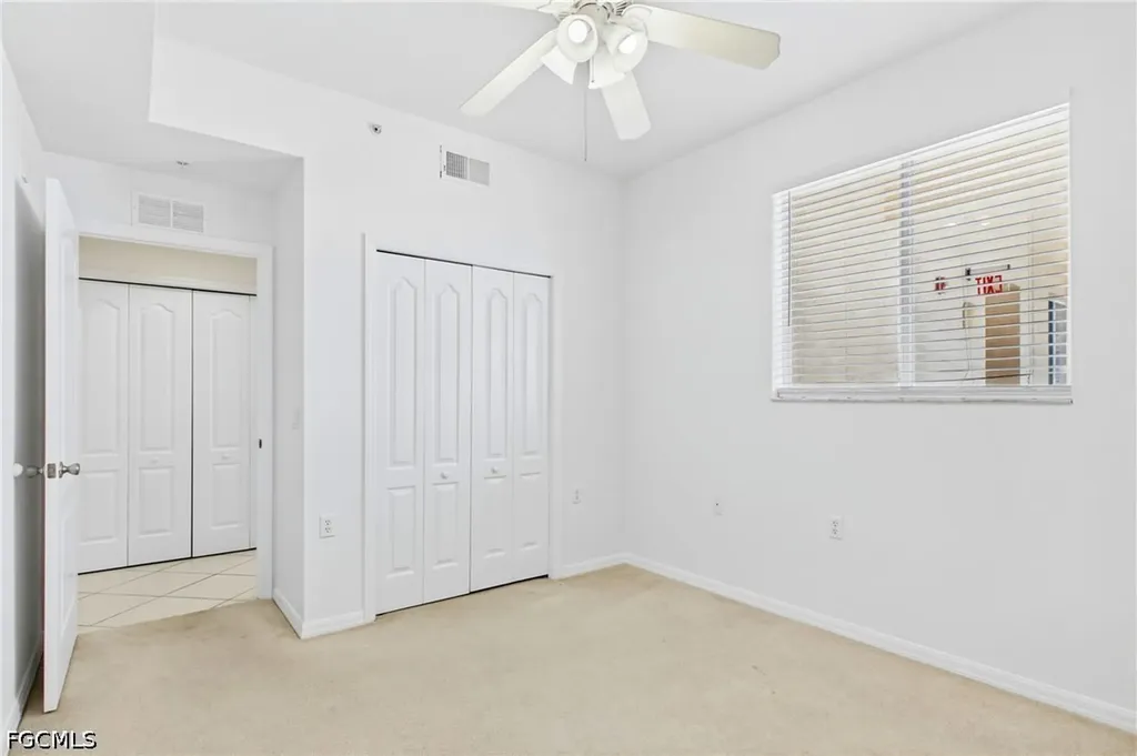 8251 Pathfinder Loop Fort Myers FL 33919