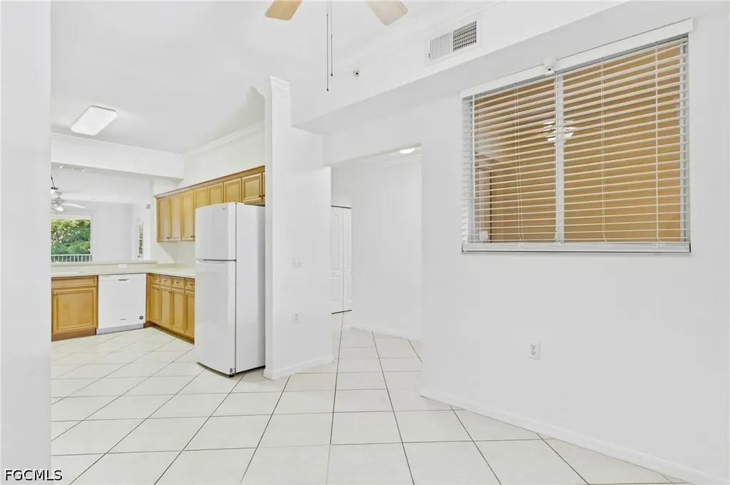 8251 Pathfinder Loop Fort Myers FL 33919