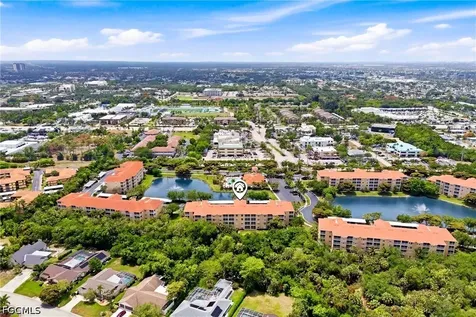 8251 Pathfinder Loop Fort Myers FL 33919