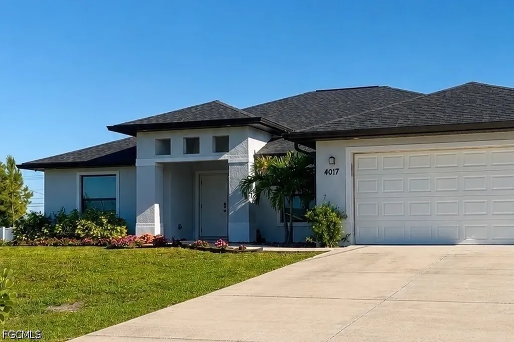 4017 7th Street SW Lehigh Acres FL 33976