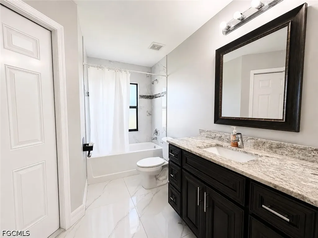 4017 7th Street SW Lehigh Acres FL 33976