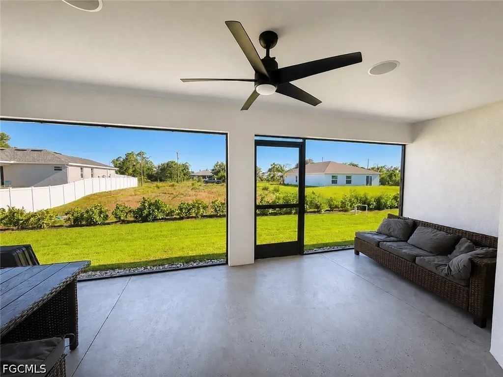 4017 7th Street SW Lehigh Acres FL 33976