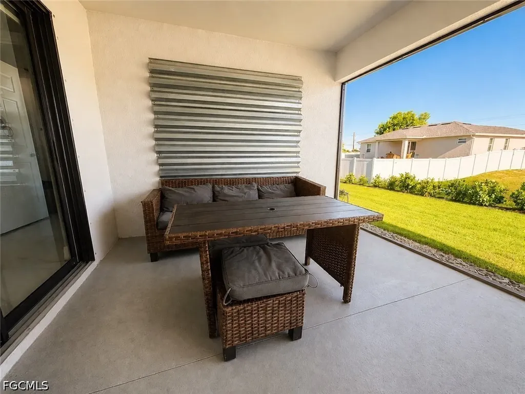 4017 7th Street SW Lehigh Acres FL 33976