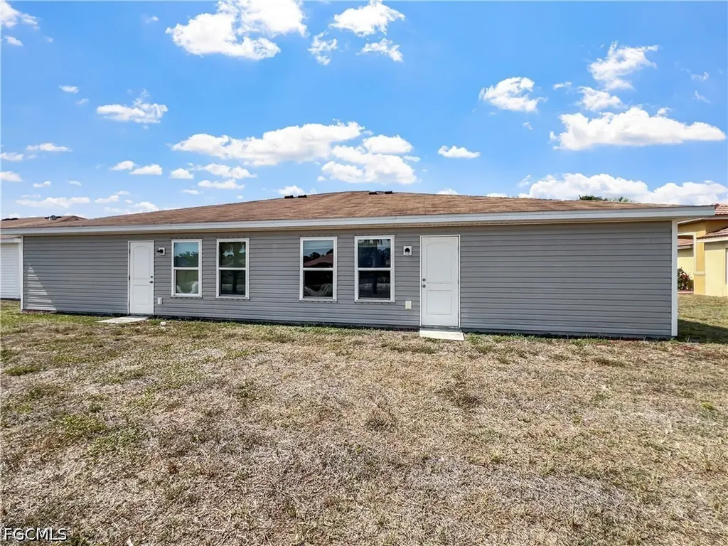 18321 Gibraltar Lane Lehigh Acres FL 33936