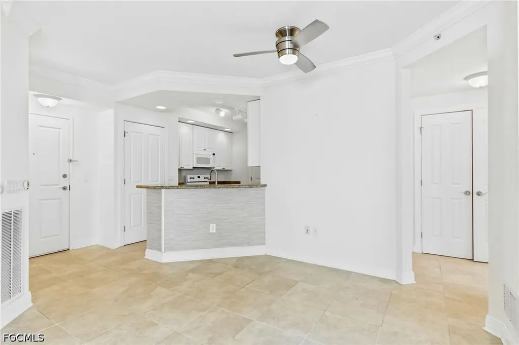 2825 Palm Beach Boulevard Fort Myers FL 33916
