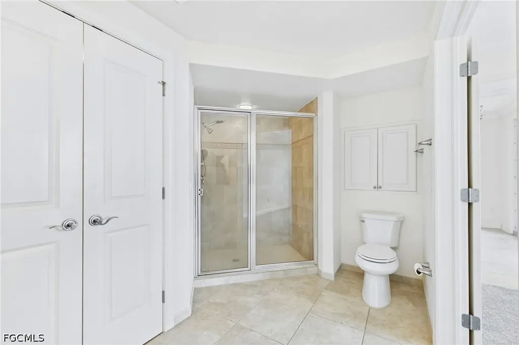 2825 Palm Beach Boulevard Fort Myers FL 33916