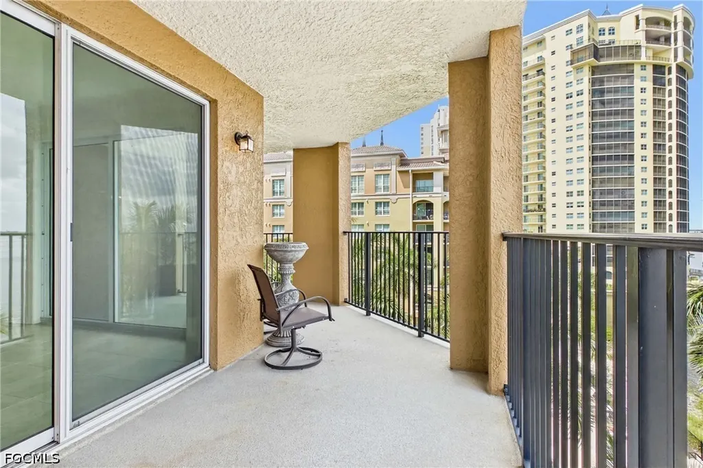 2825 Palm Beach Boulevard Fort Myers FL 33916