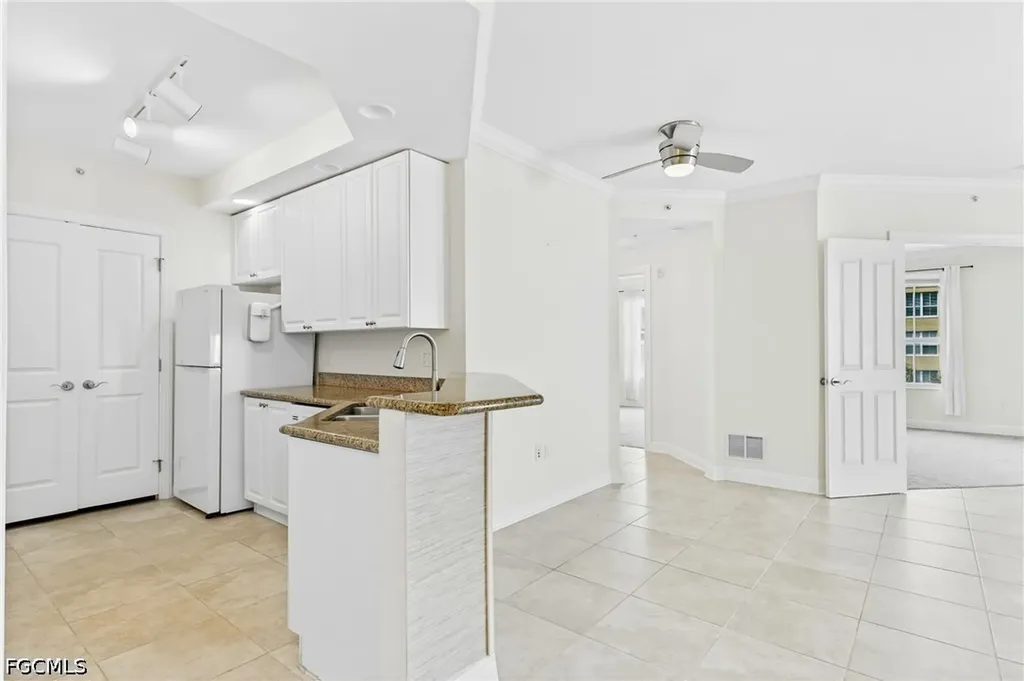 2825 Palm Beach Boulevard Fort Myers FL 33916