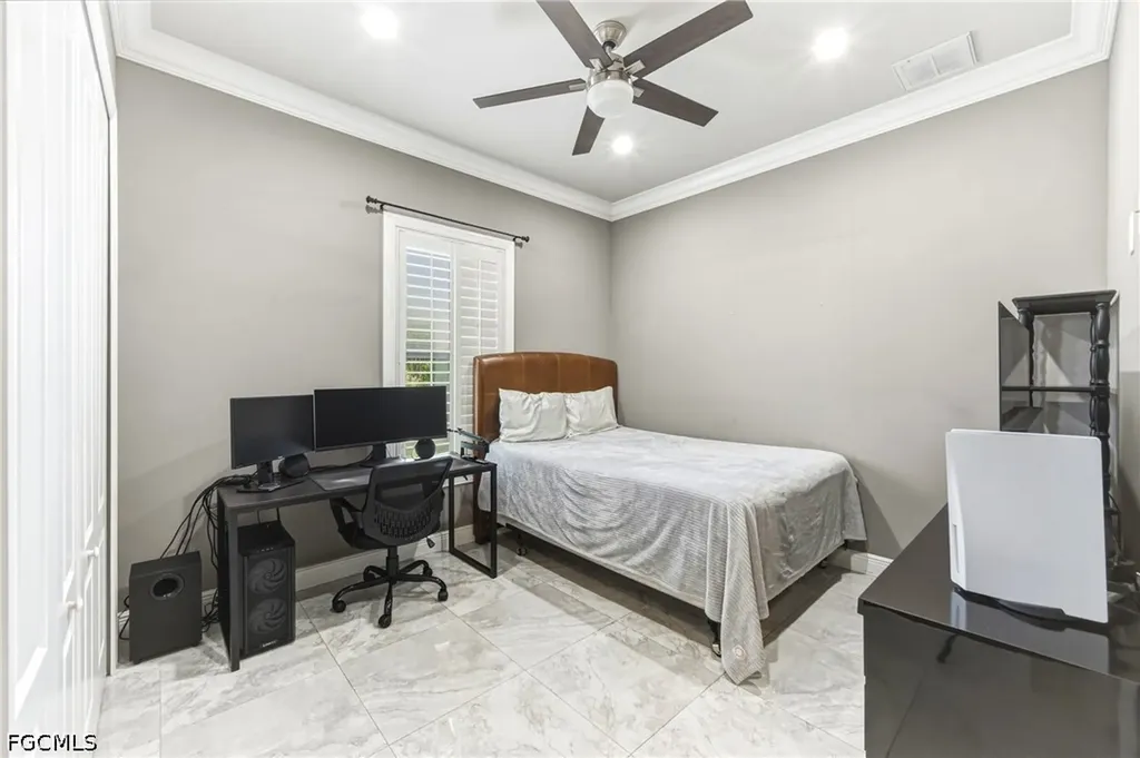 1700 43rd Terrace SW Naples FL 34116
