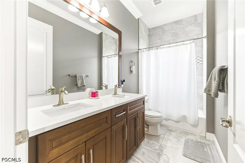 1700 43rd Terrace SW Naples FL 34116