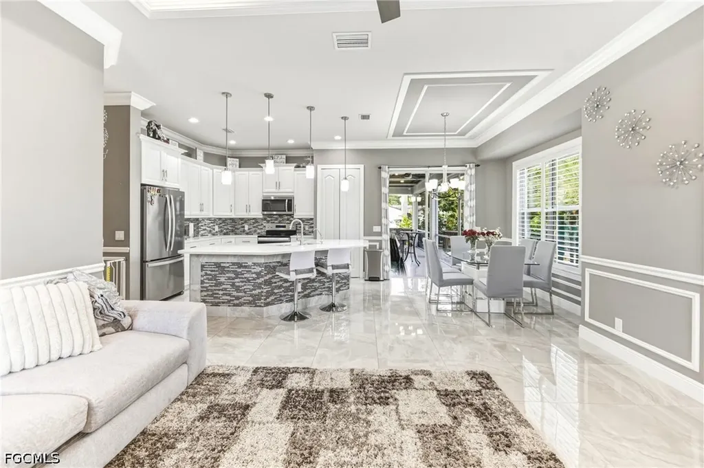 1700 43rd Terrace SW Naples FL 34116