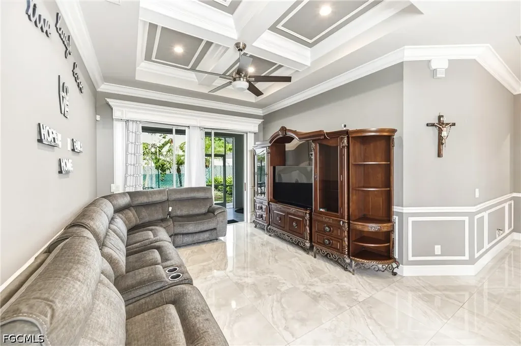 1700 43rd Terrace SW Naples FL 34116
