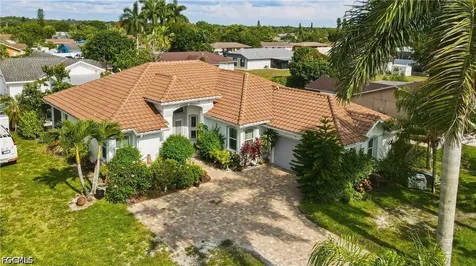 1700 43RD Terrace SW Naples FL 34116