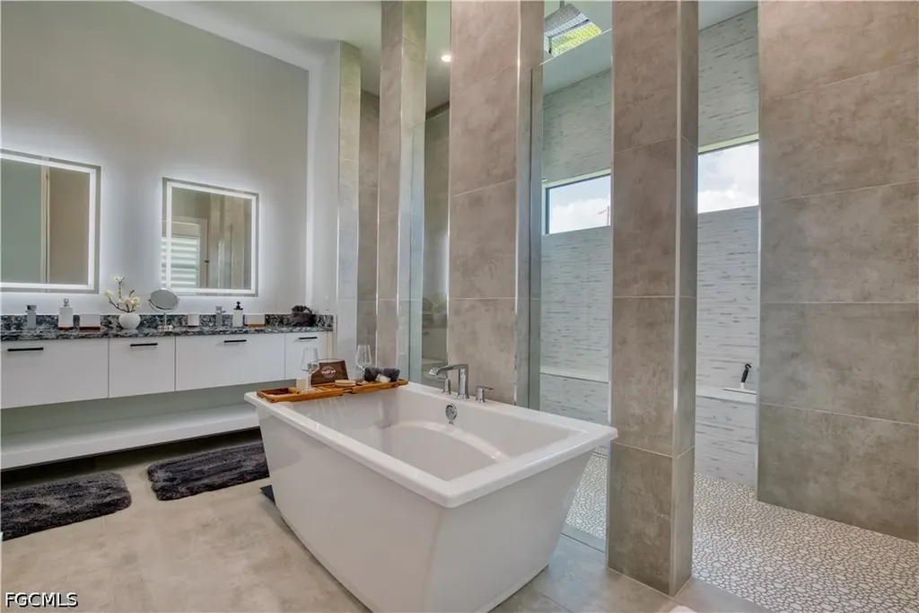 3004 SW 41st Terrace Cape Coral FL 33914