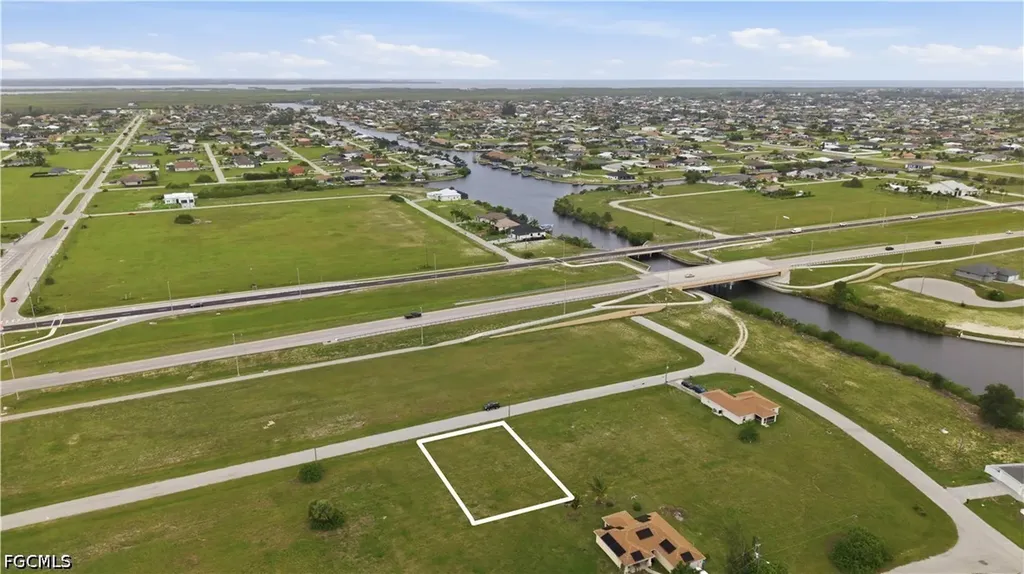 817 NW 31st Place Cape Coral FL 33993