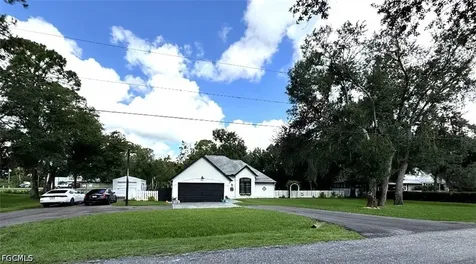 1090 Woods Drive Labelle FL 33935