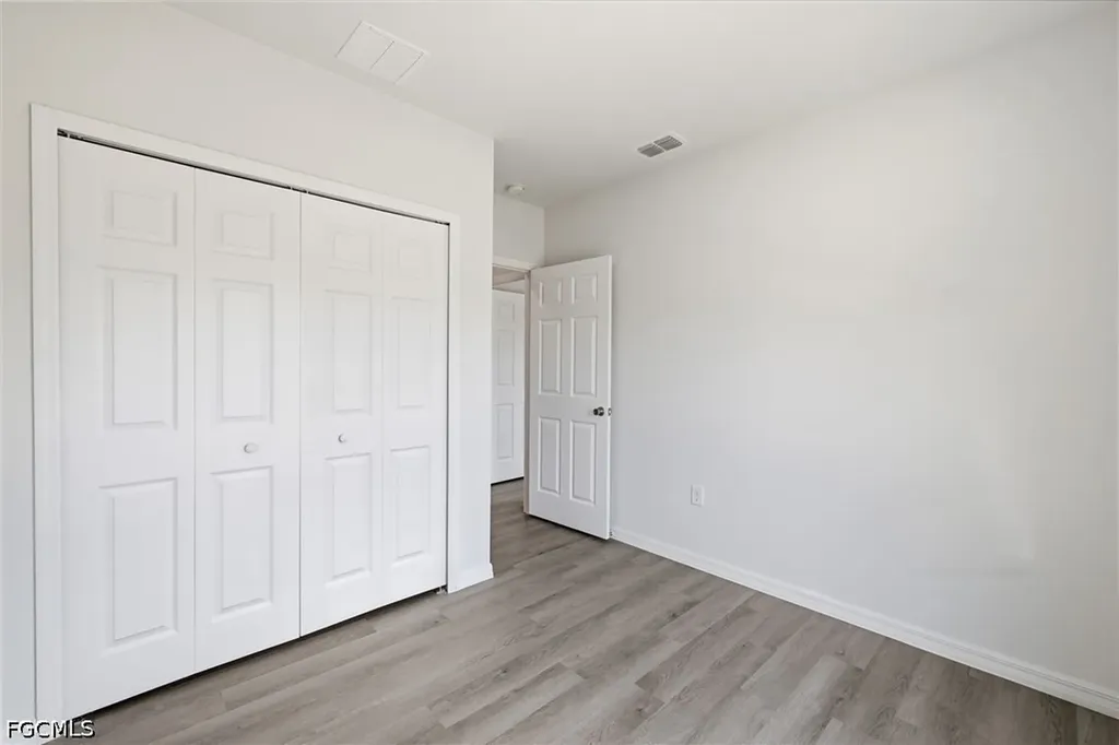 1406 Ford Circle Lehigh Acres FL 33936