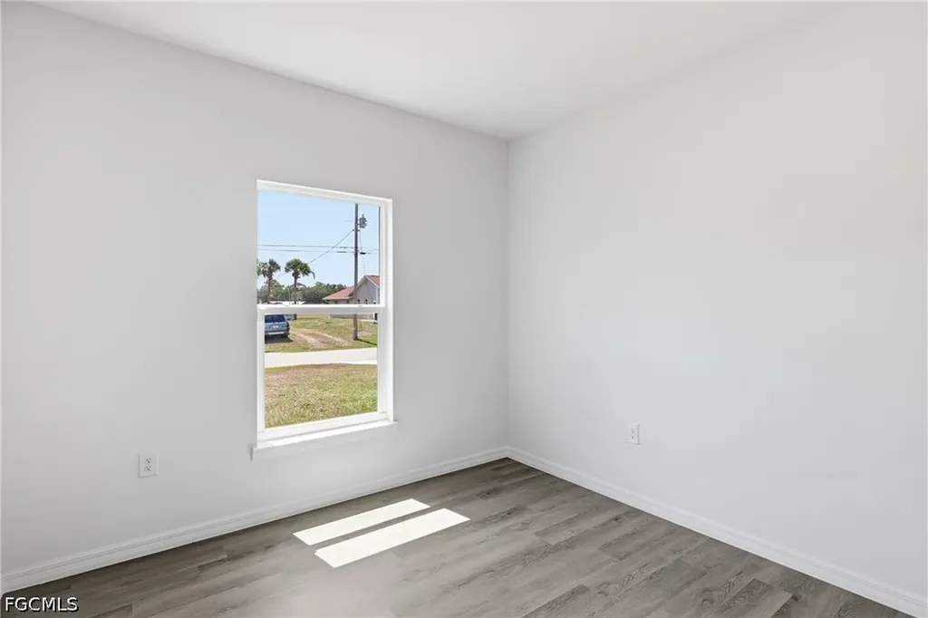 1406 Ford Circle Lehigh Acres FL 33936