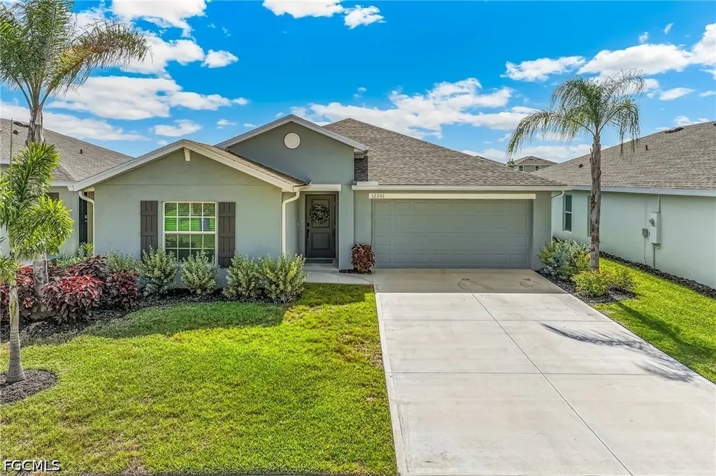 12201 Amber Waves Road Lehigh Acres FL 33974