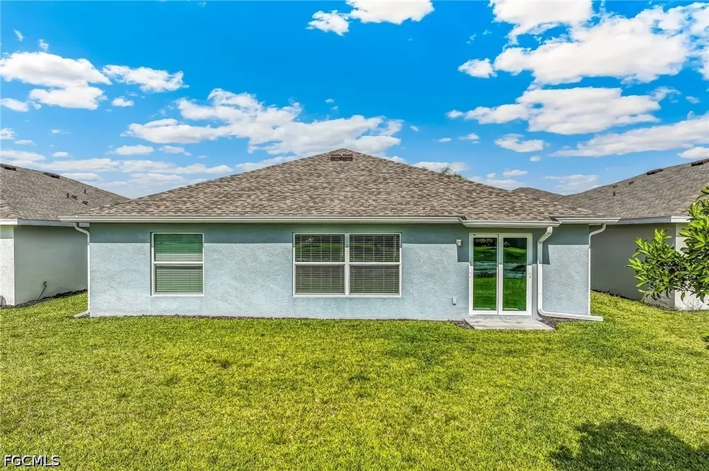 12201 Amber Waves Road Lehigh Acres FL 33974