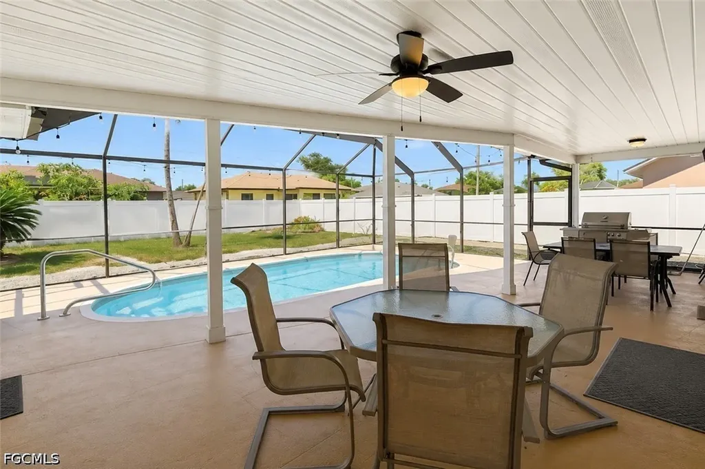 1337 NE Van Loon Terrace Cape Coral FL 33909