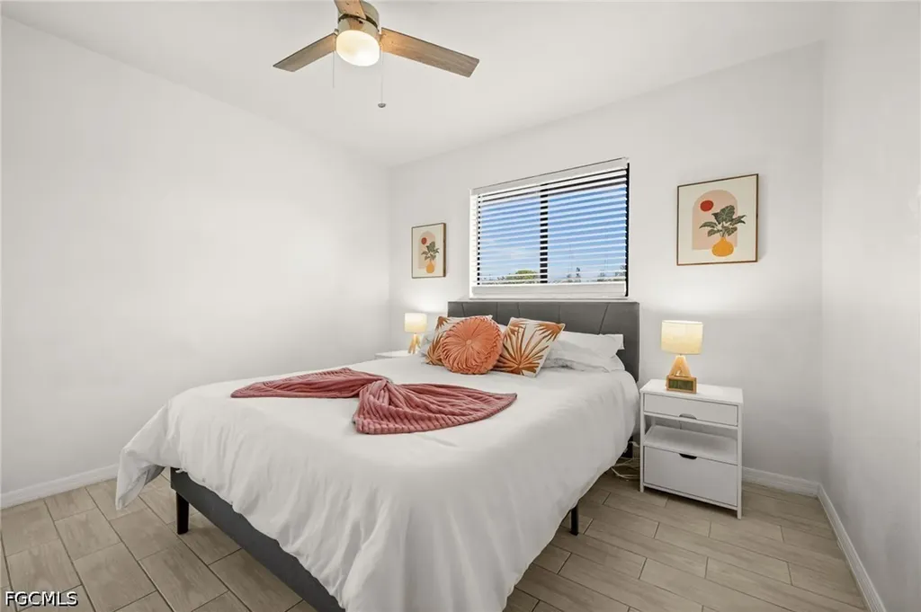 2102 SE 8th Street Cape Coral FL 33990