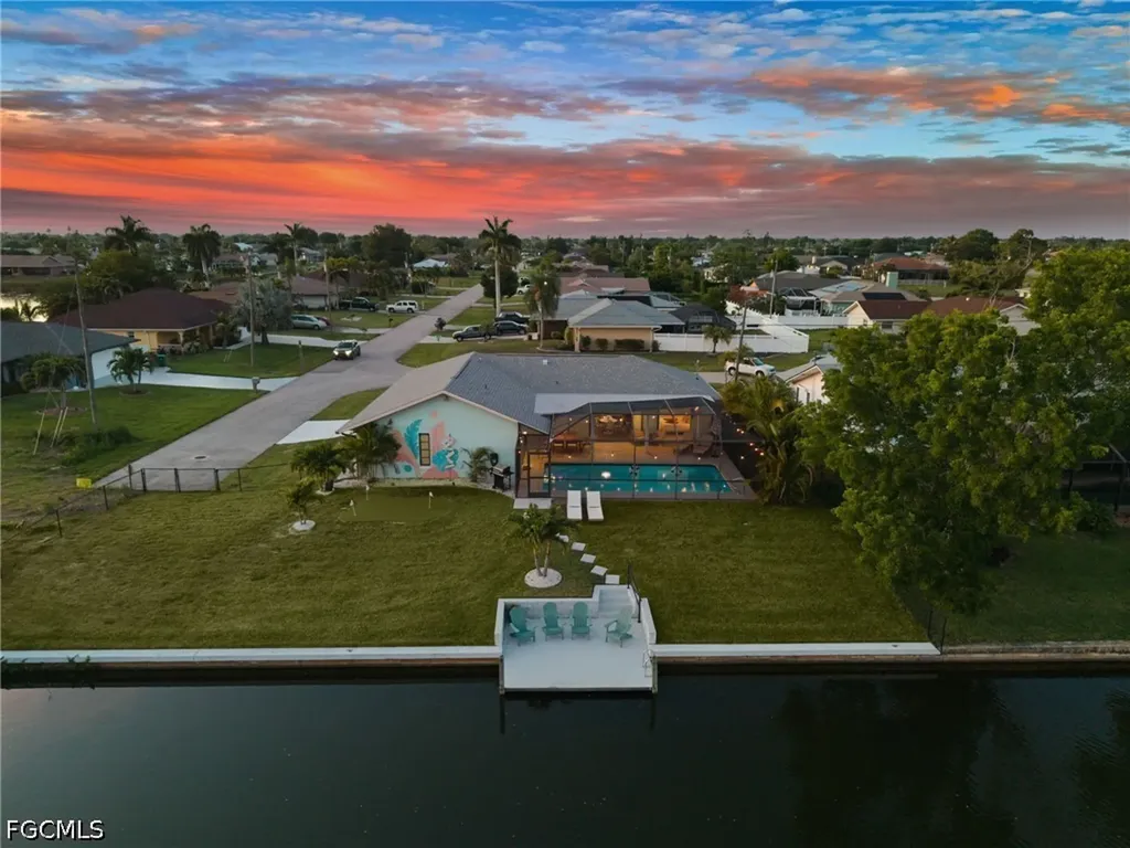 2102 SE 8th Street Cape Coral FL 33990