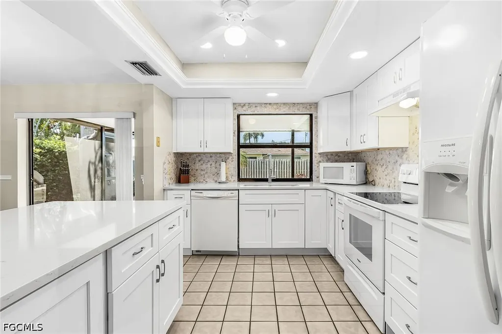 210 SW 43rd Lane Cape Coral FL 33914
