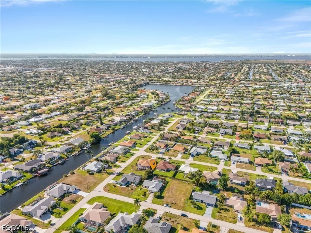 210 SW 43rd Lane Cape Coral FL 33914