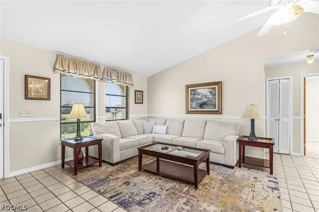 210 SW 43rd Lane Cape Coral FL 33914