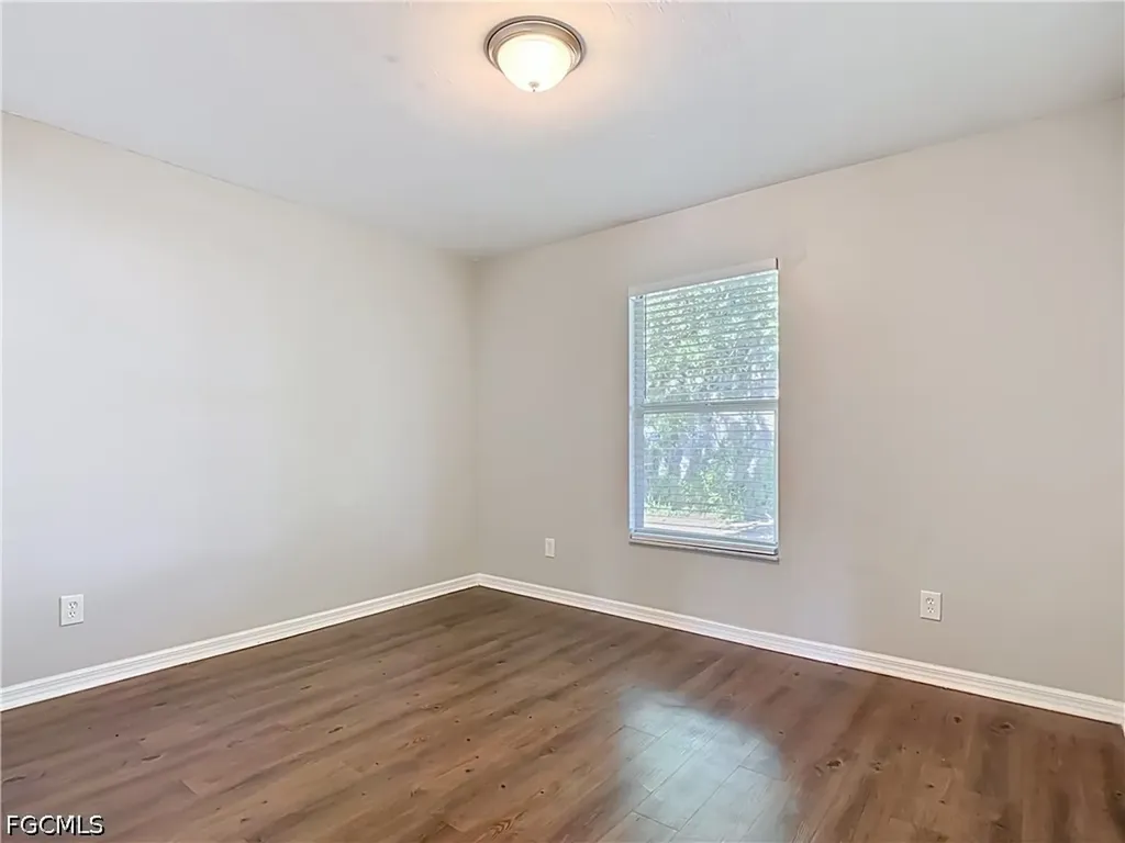 6117 Kramer Avenue Fort Myers FL 33905