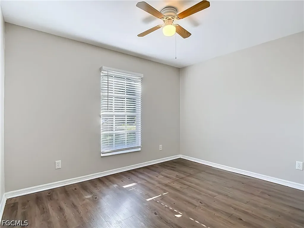 6117 Kramer Avenue Fort Myers FL 33905