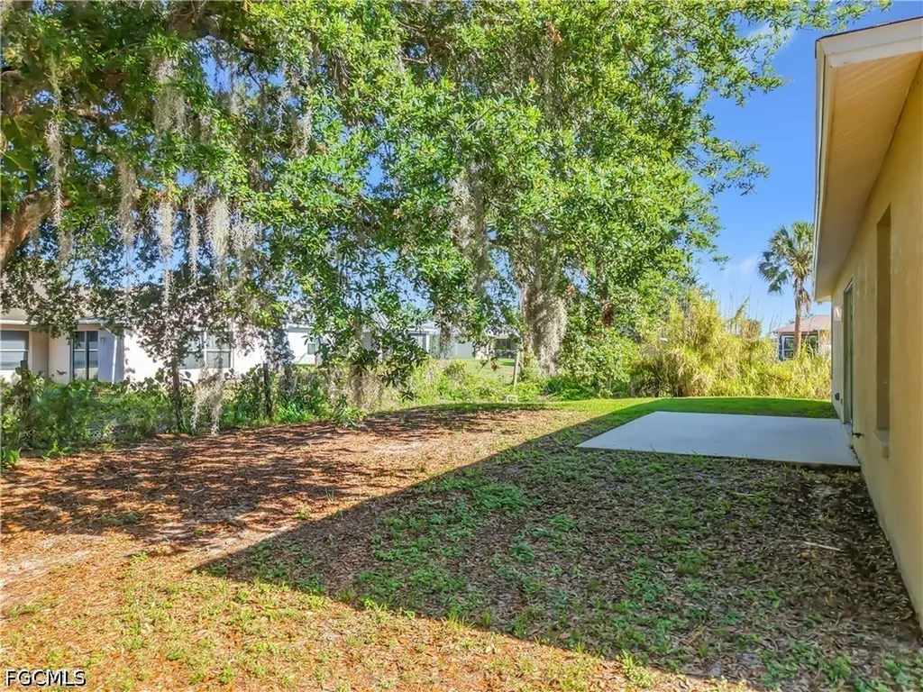 6117 Kramer Avenue Fort Myers FL 33905
