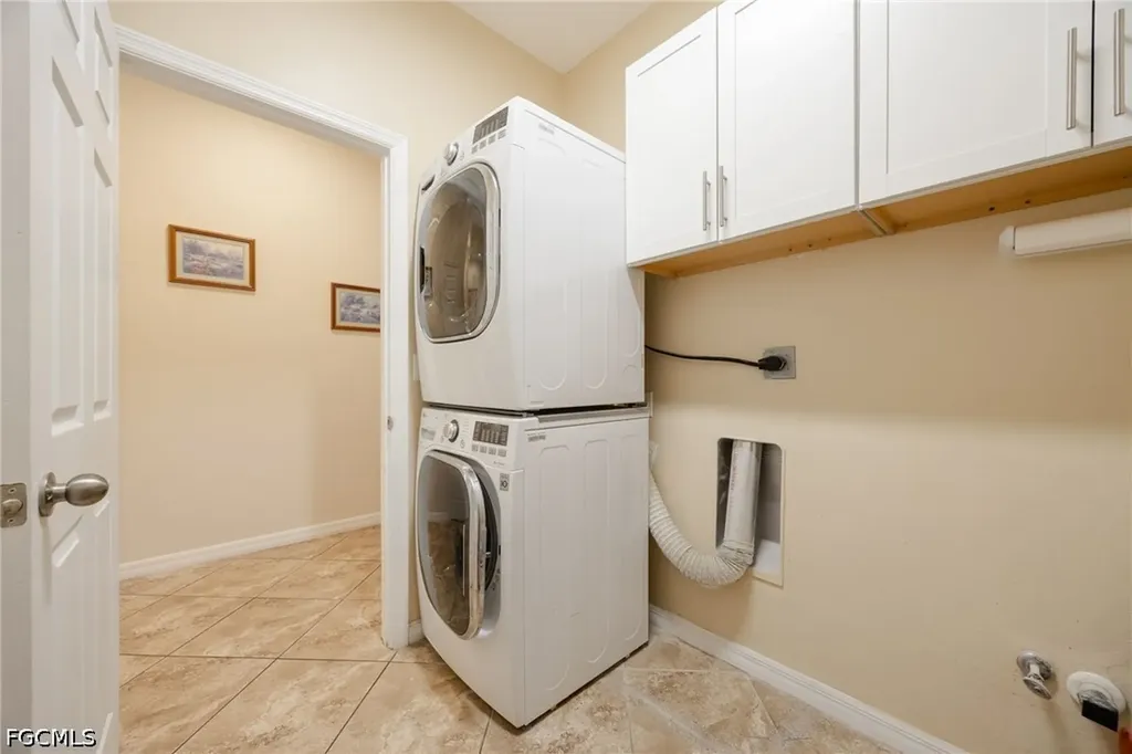 8648 Lake Front Court Punta Gorda FL 33950