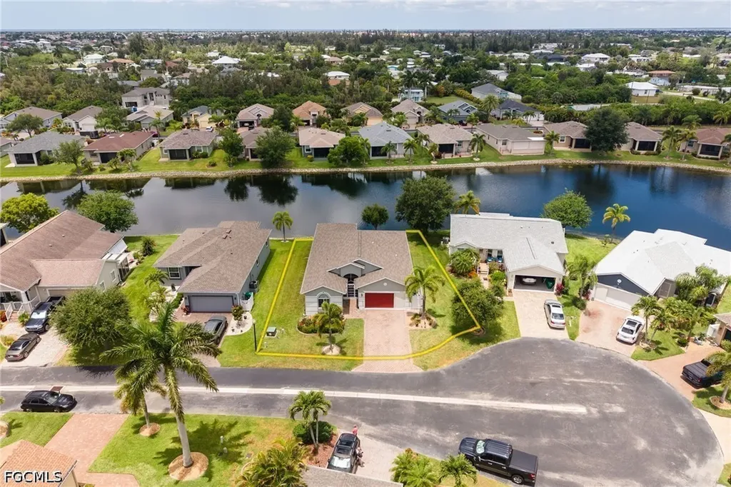 8648 Lake Front Court Punta Gorda FL 33950