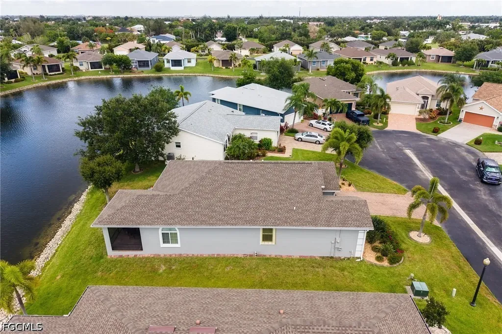 8648 Lake Front Court Punta Gorda FL 33950