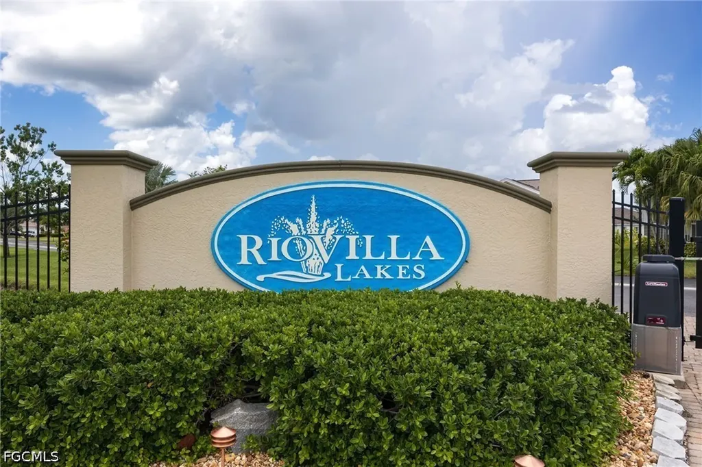 8648 Lake Front Court Punta Gorda FL 33950