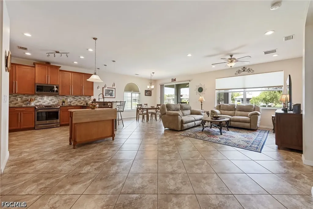 8648 Lake Front Court Punta Gorda FL 33950