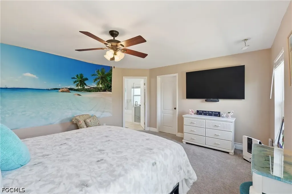 4301 NE 9th Place Cape Coral FL 33909
