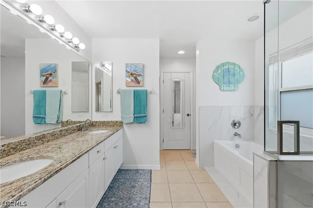 4301 NE 9th Place Cape Coral FL 33909