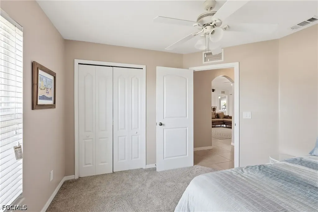 4301 NE 9th Place Cape Coral FL 33909