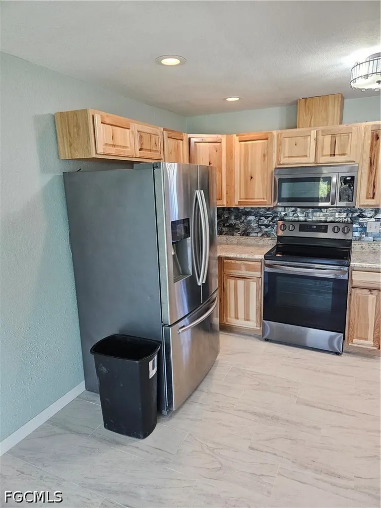 14937 Wise Way Fort Myers FL 33905