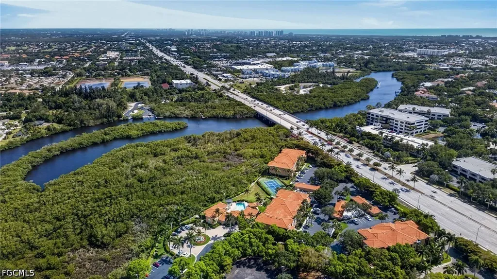 8659 River Homes Lane Bonita Springs FL 34135