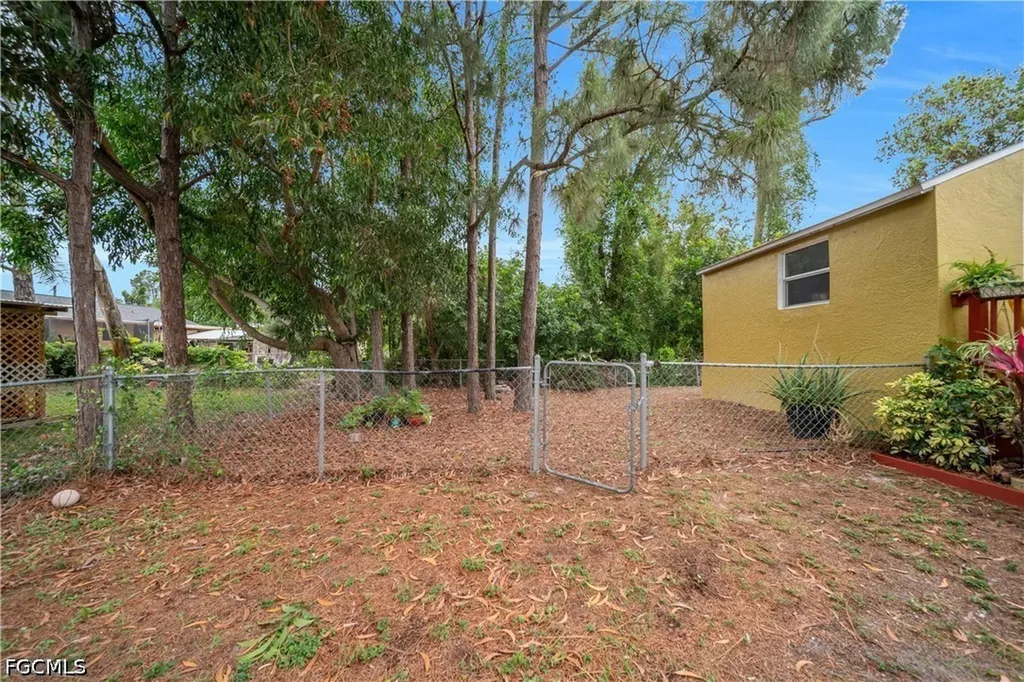8434 Butternut Road Fort Myers FL 33967