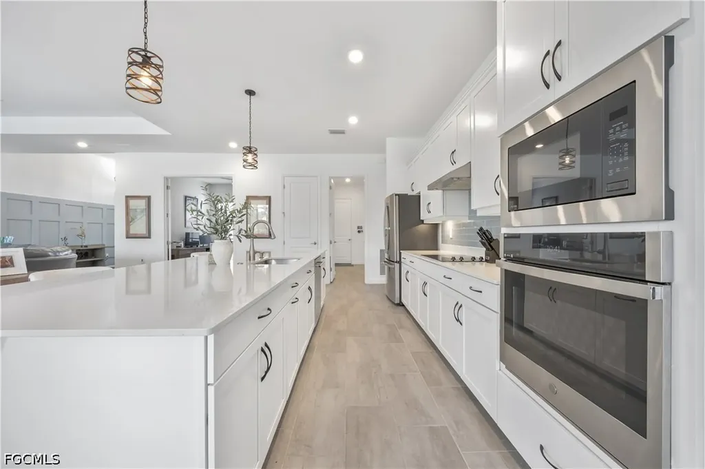 13991 Binghampton Drive Fort Myers FL 33905