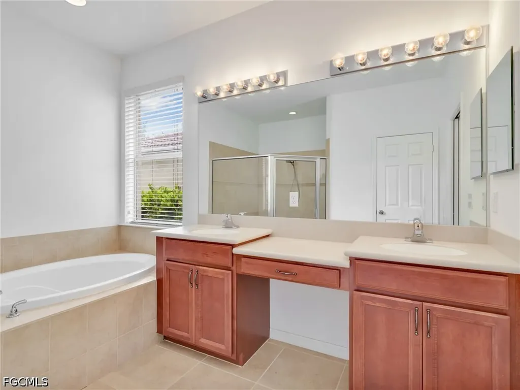 1529 Birdie Drive Naples FL 34120