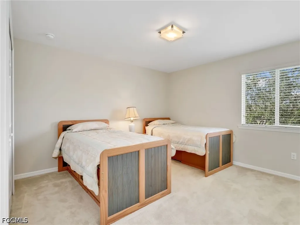 1529 Birdie Drive Naples FL 34120