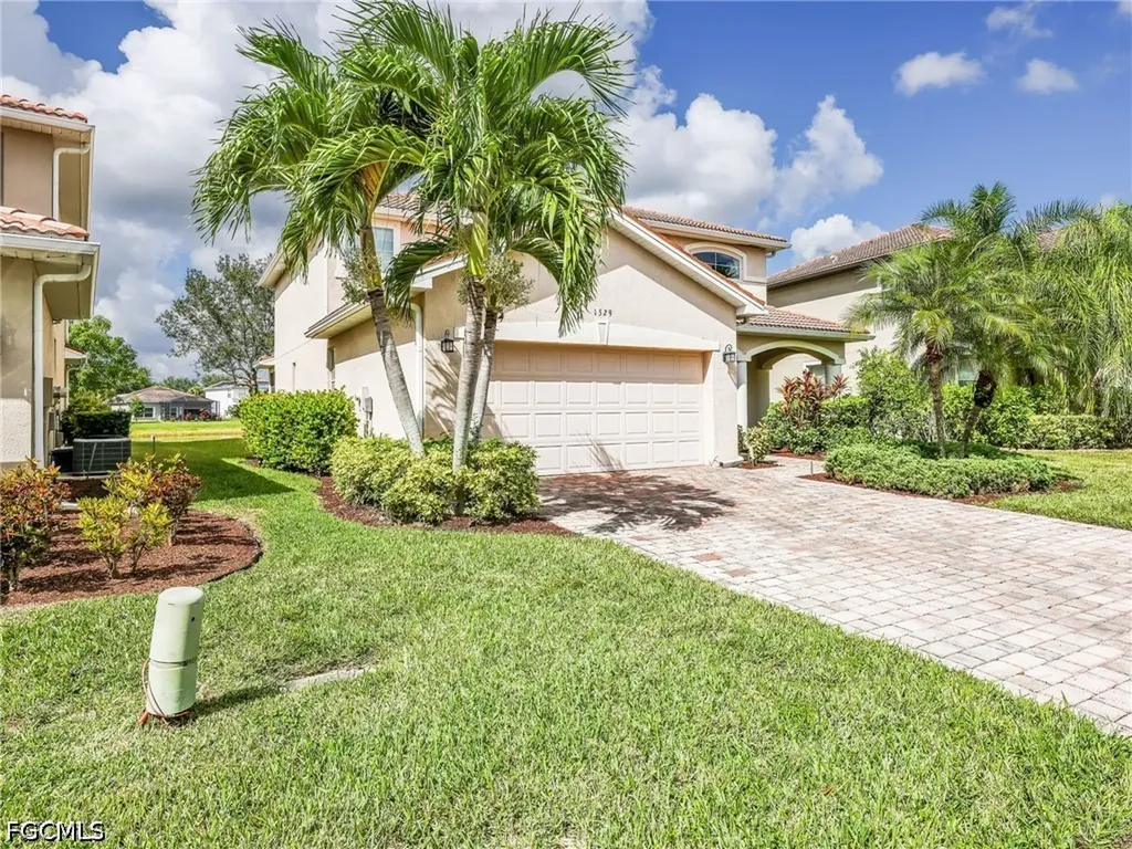 1529 Birdie Drive Naples FL 34120