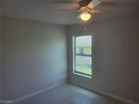 217/219 Cape Coral Parkway W Cape Coral FL 33914