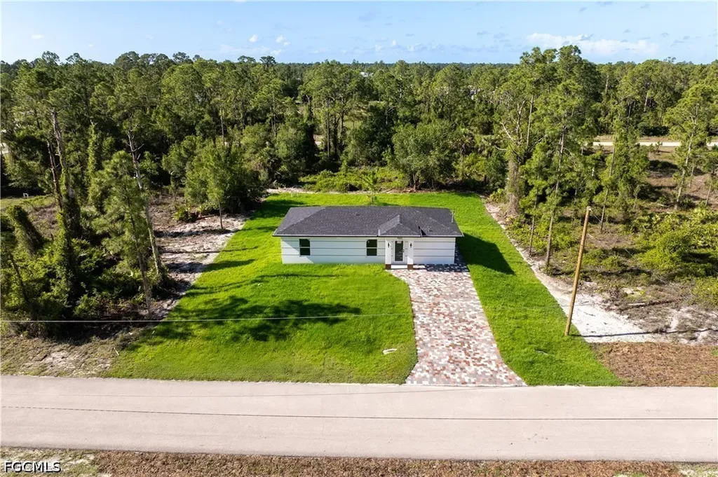 940 Berg Street E Lehigh Acres FL 33974